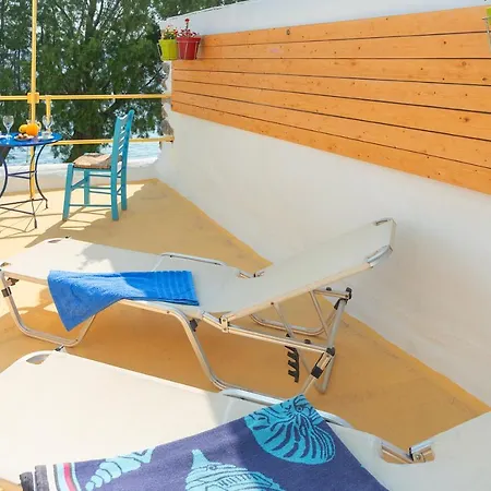 Seascape Krithoni Apartment Agia Marina  Exterior photo